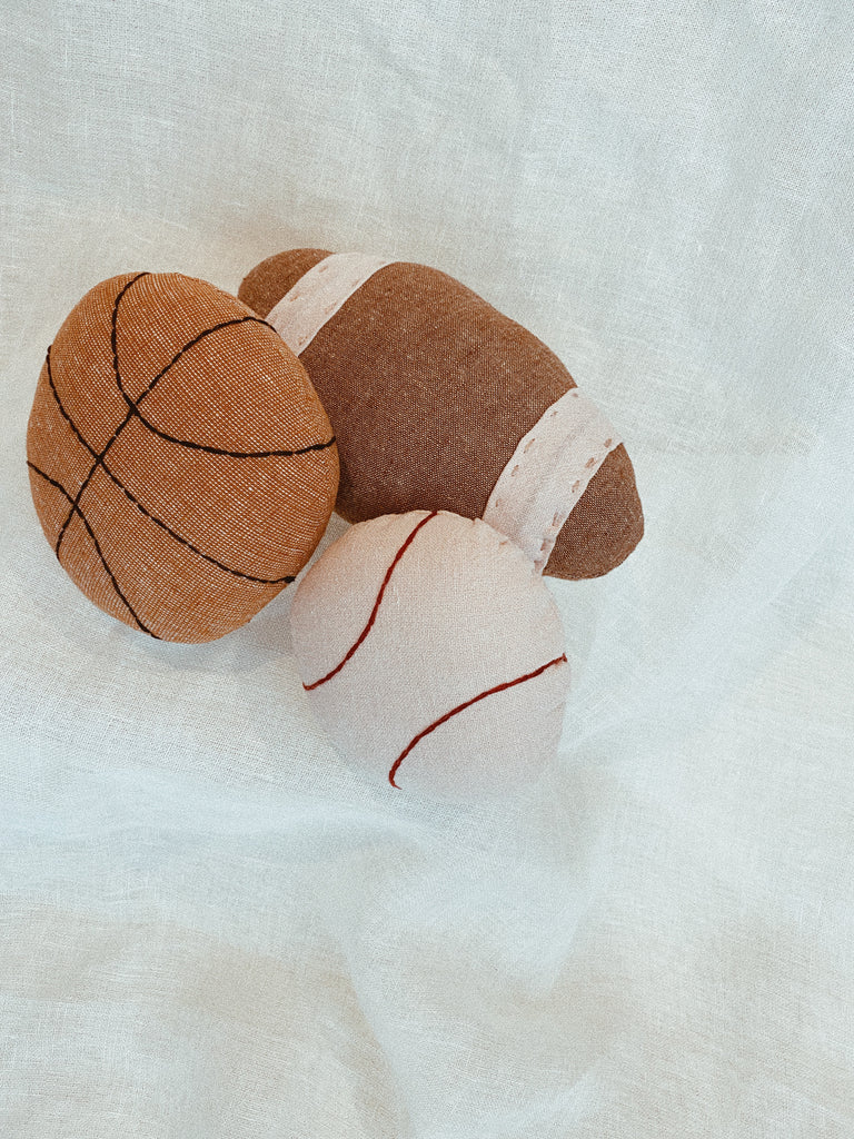 Basketball rattle best sale