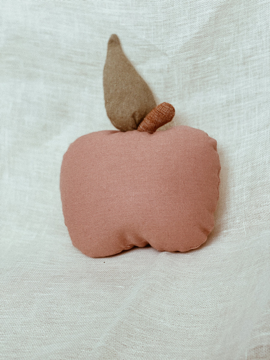 Apple Fruit Rattle – Ceres Studio